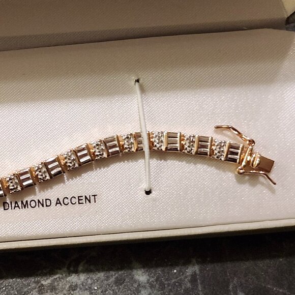 New Diamond essence bracelet - Picture 4 of 4